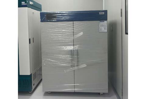 HELIUS GIAO TỦ VI KHÍ HẬU CỦA HAIER CHO TV PHARM